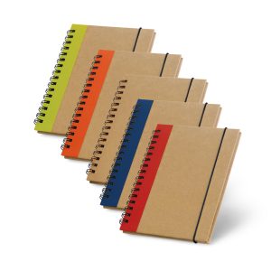 Caderno A6 em cartão com folhas lisas reciclado